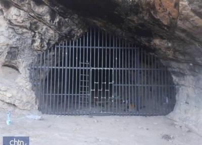 مراحل پایانی ساخت درِ حفاظتی برای غار تاریخی کلدر خرم آباد