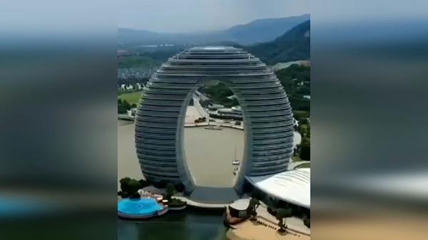 طراحی هتل به شکل حلقوی